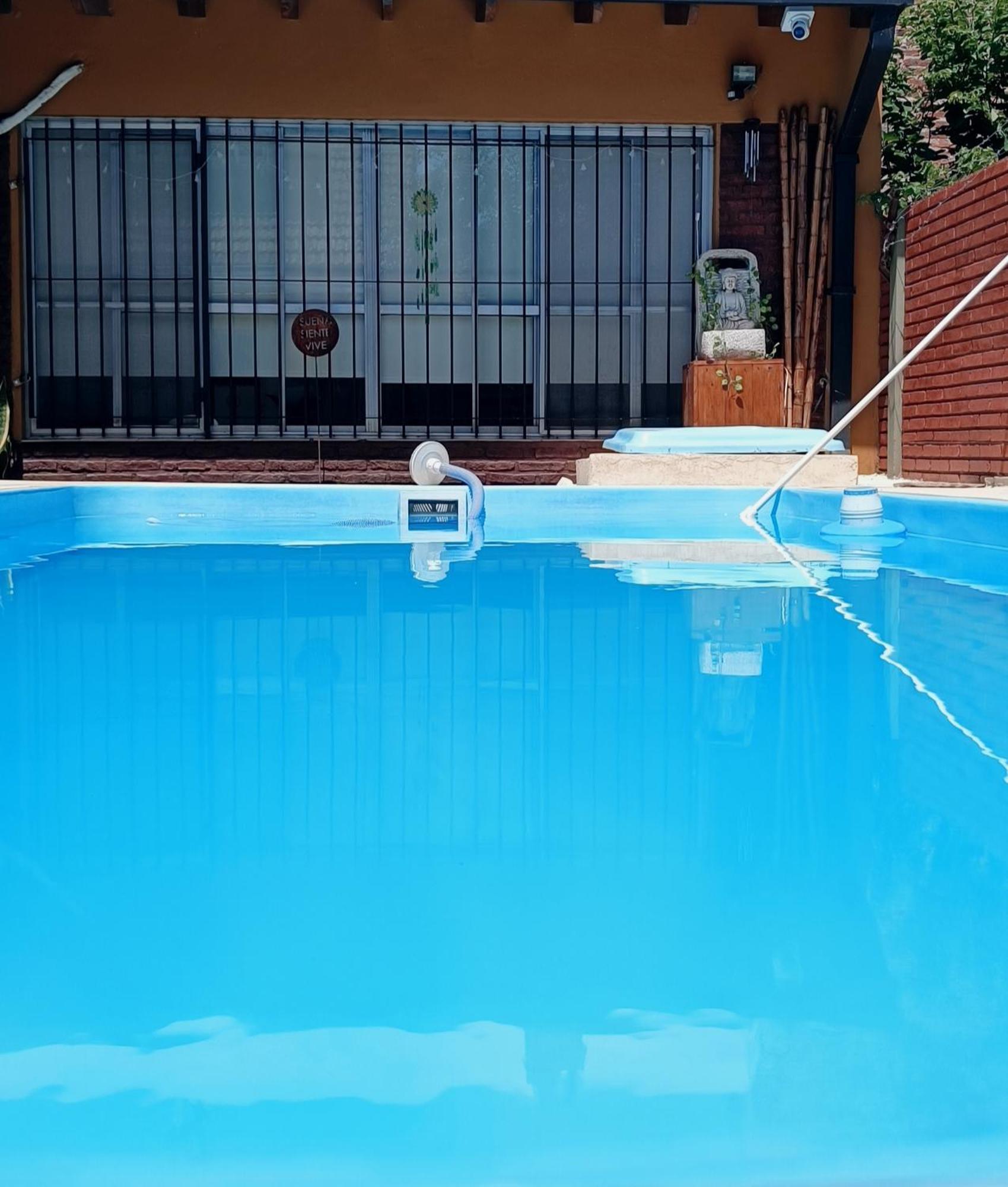 Casa Olivia- Alojamiento Con Piscina - Aeropuerto Ezeiza Dış mekan fotoğraf